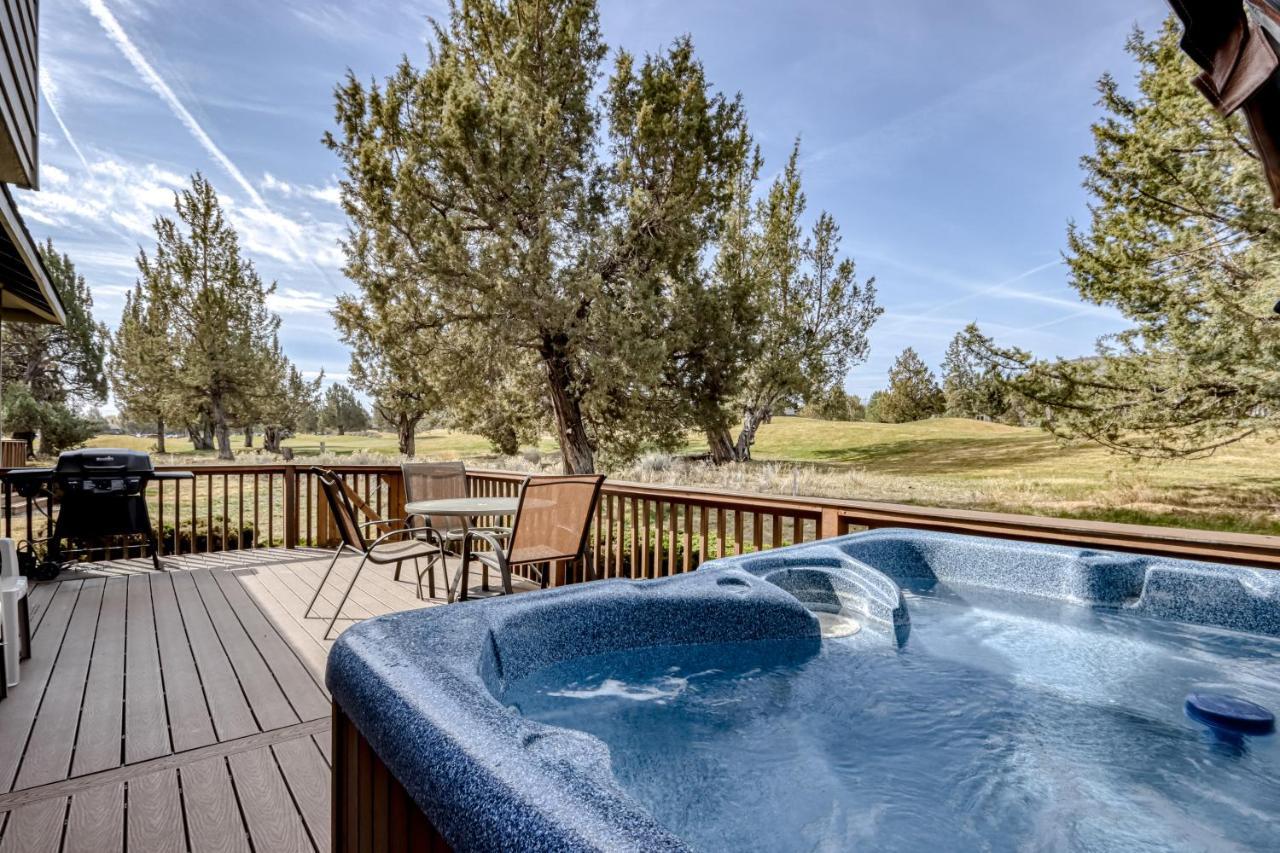 Eagle Crest Resort On Golf Course With Hot Tub Redmond Bagian luar foto