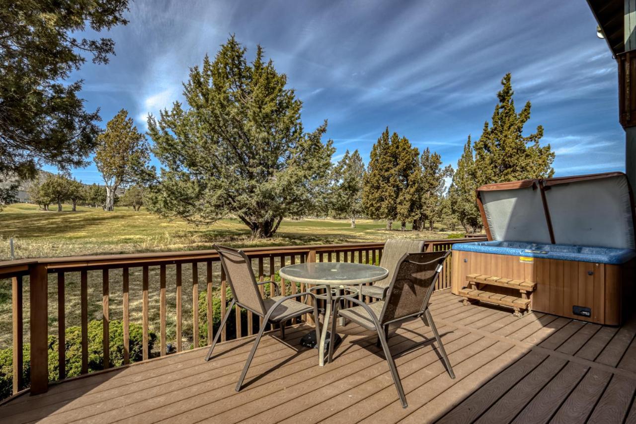 Eagle Crest Resort On Golf Course With Hot Tub Redmond Bagian luar foto